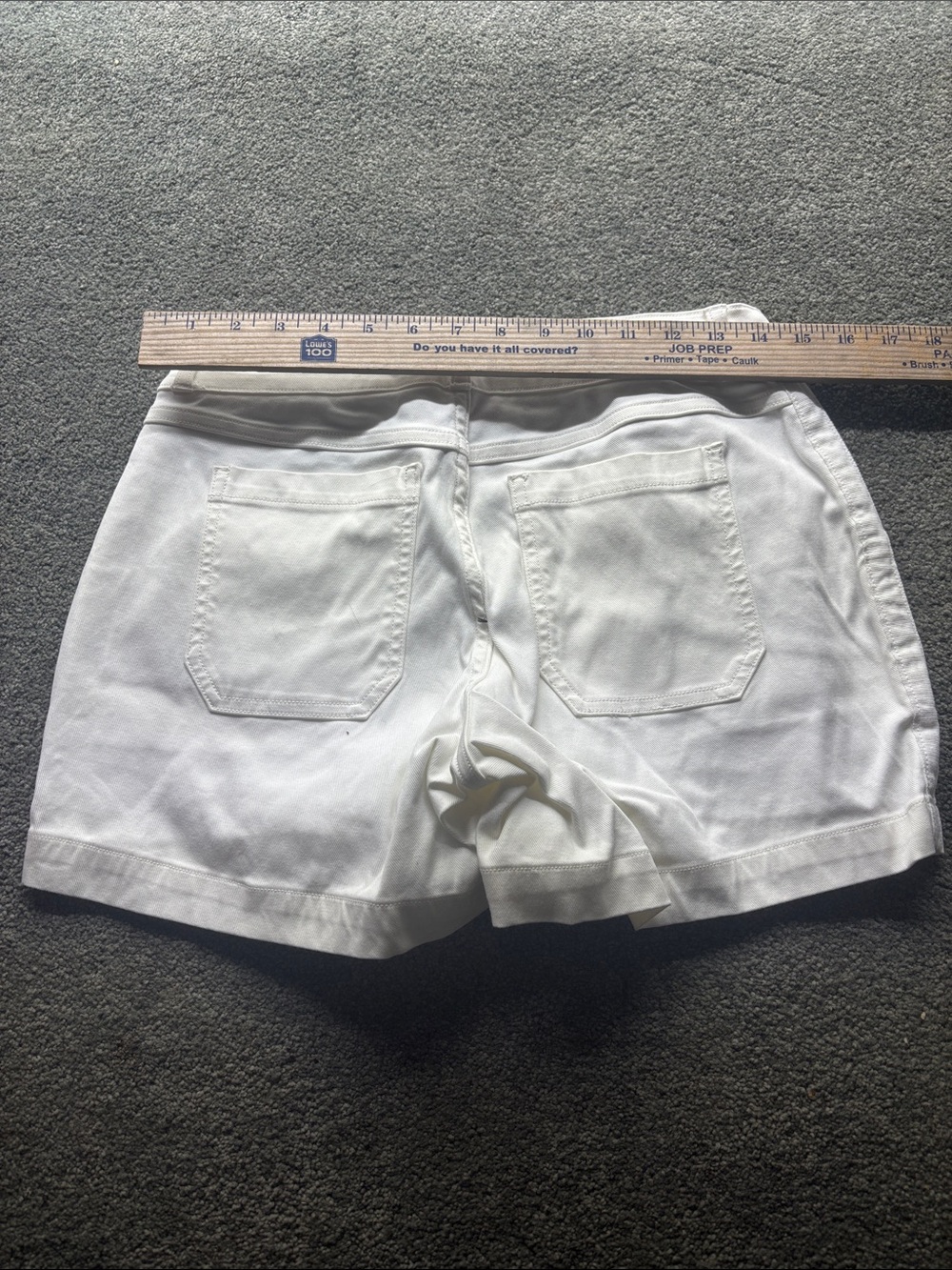 SPANX White Stretch Denim-Style Shorts stretch waist band flaw